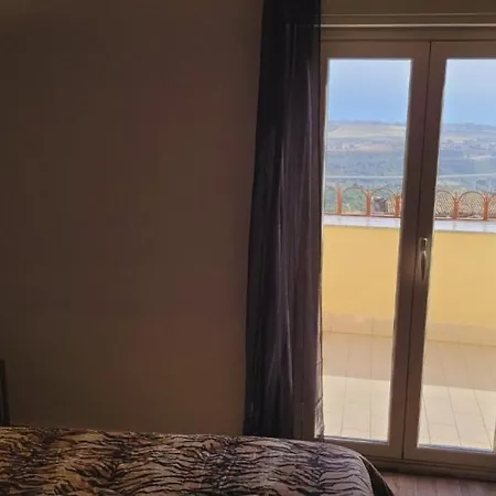 In Affitto Per Intero Ad * Agrigento