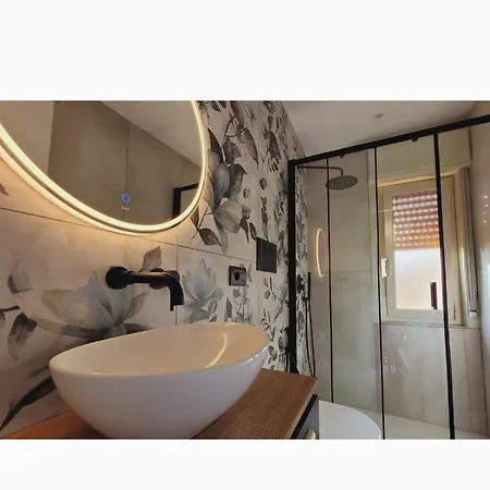 In Affitto Per Intero Ad Apartment *